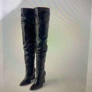 Zara thigh high black leather boots 5025/001/040